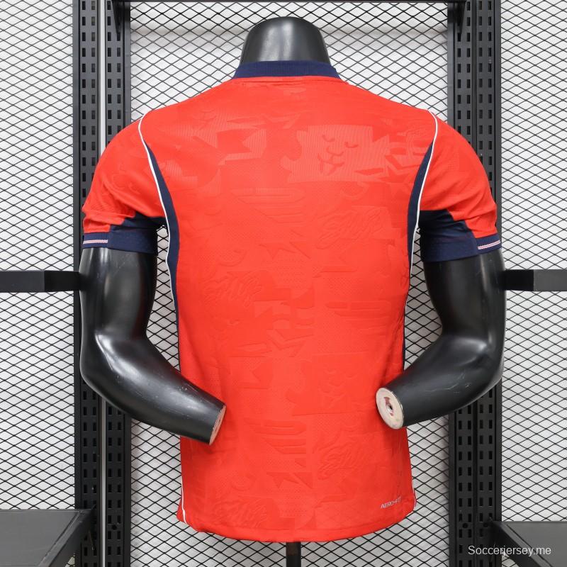 2026 نسخة اللاعبين قميص إنجلترا الأحمر بنمط رسومي تجريدي