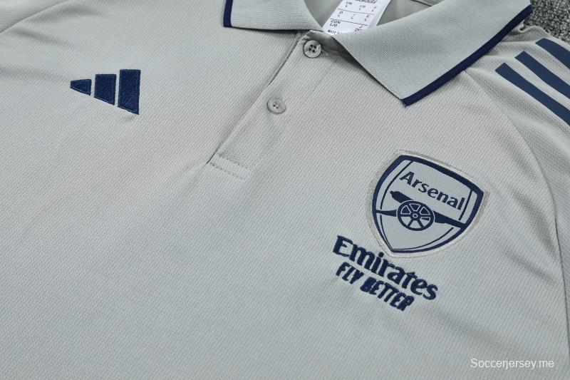 26/27   بدلة رياضية من أرسنال بلون رمادي تتألف من قميص بولو + بنطال طويل