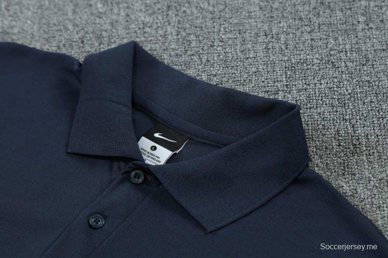 26/27  طقم رياضي من برشلونة يتألف من قميص بولو أزرق داكن + بنطال طويل