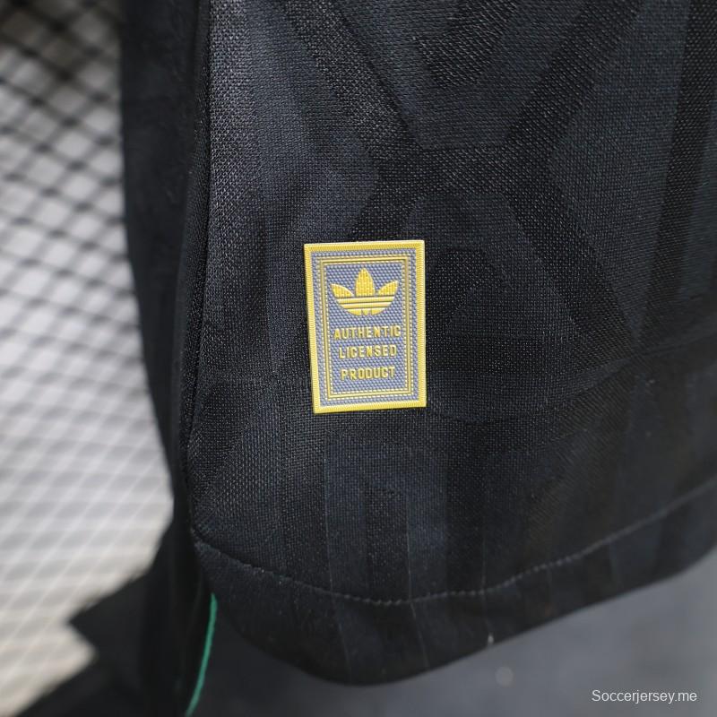 قميص خارجي من طراز Adidas Originals، إصدار خاص، نسخة اللاعب 2026، المكسيك، أسود داكن، بشعار Monogram