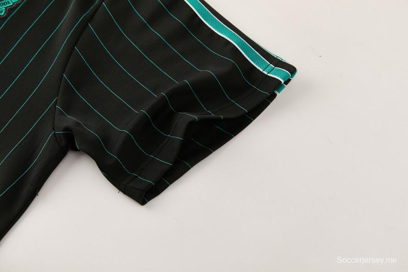 26/27  ليفربول  قميص أسود بأكمام قصيرة + شورت كرة قدم