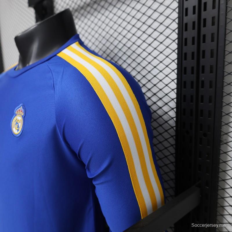 قميص لاعب طويل الأكمام بلون ريال مدريد الأزرق، إصدار 2026، من Adidas Originals، إصدار خاص رجعي