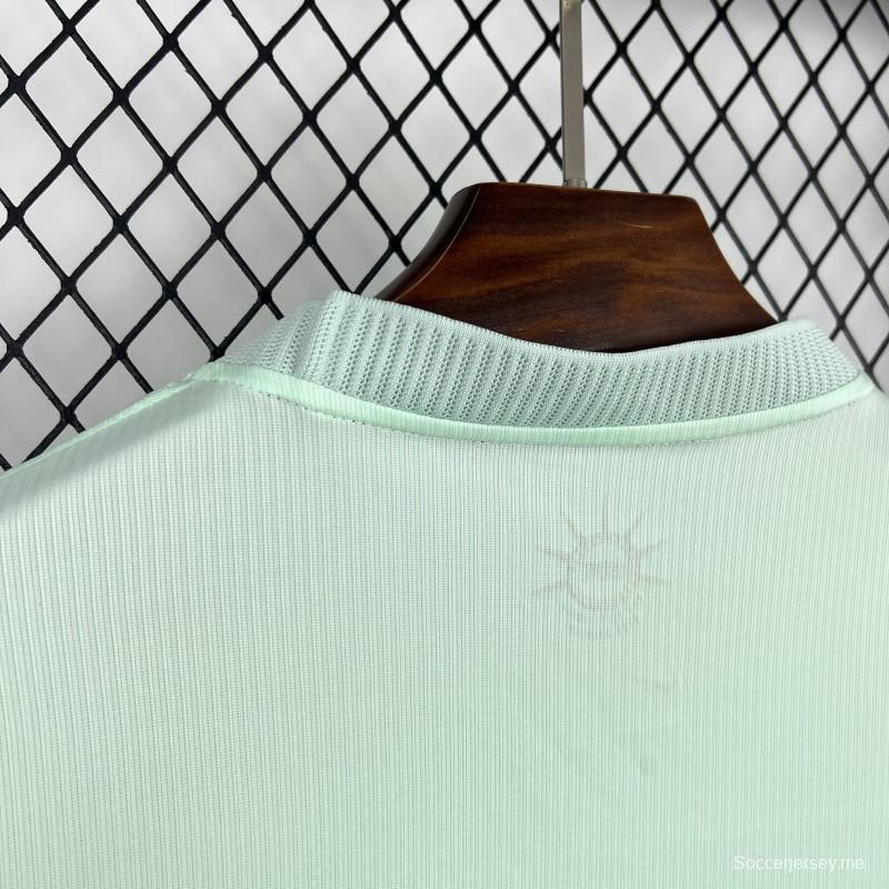 قميص فرنسا للرجال في كأس العالم 2026 (قميص المباريات الخارجية)