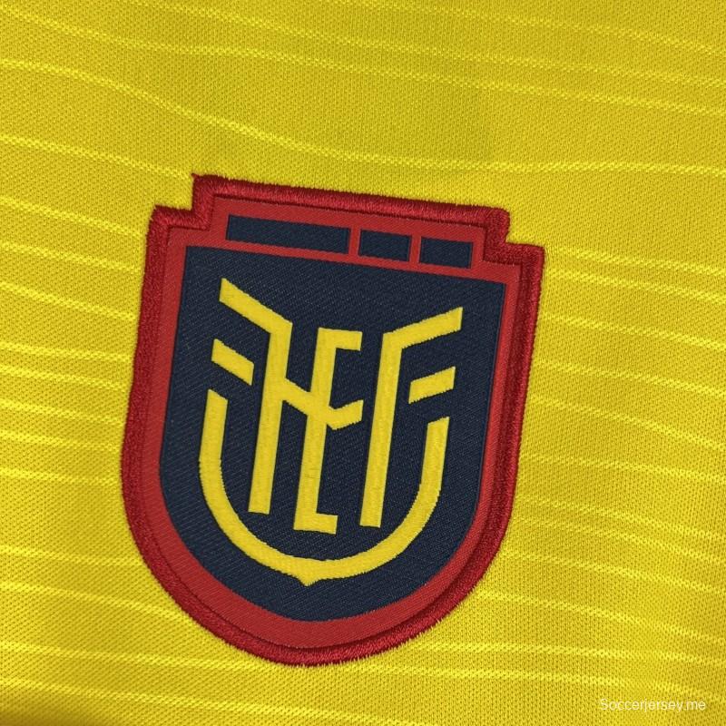 قميص إكوادور الرجالي للمباريات على أرضها في كأس العالم 2026