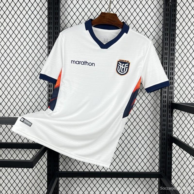 القميص الثالث لمنتخب الإكوادور للرجال في كأس العالم 2026