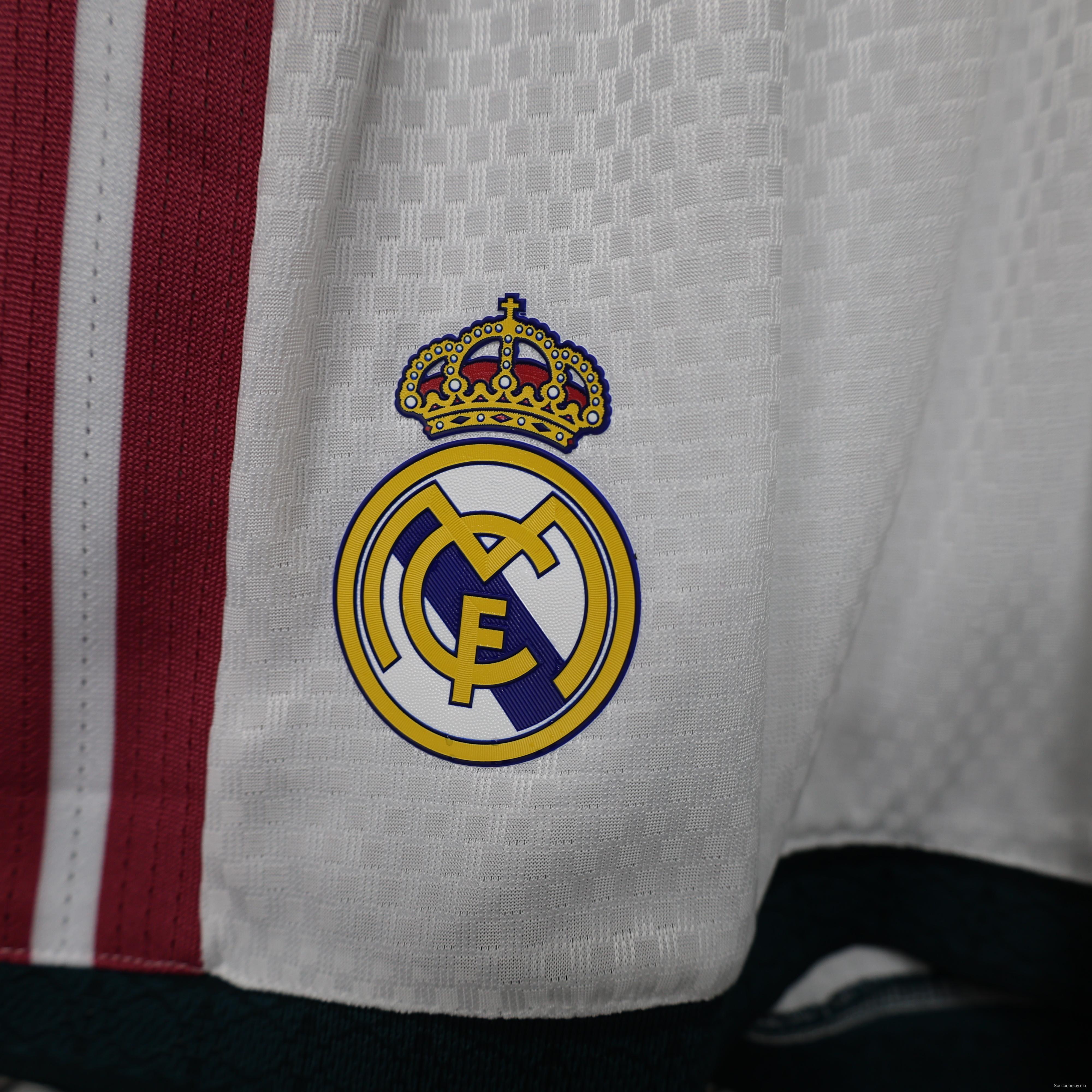 شورت أبيض للعب على أرض ريال مدريد (إيديس) - نسخة اللاعبين 26/27
