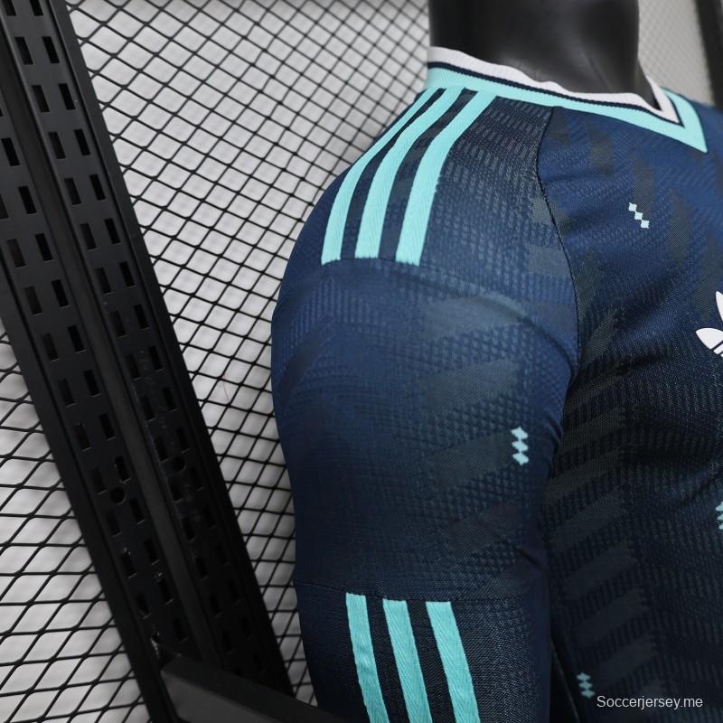 قميص اللاعب ذو الأكمام الطويلة باللون الأزرق الداكن (إصدار 2026) - قميص المنتخب الألماني للعب خارج أرضه