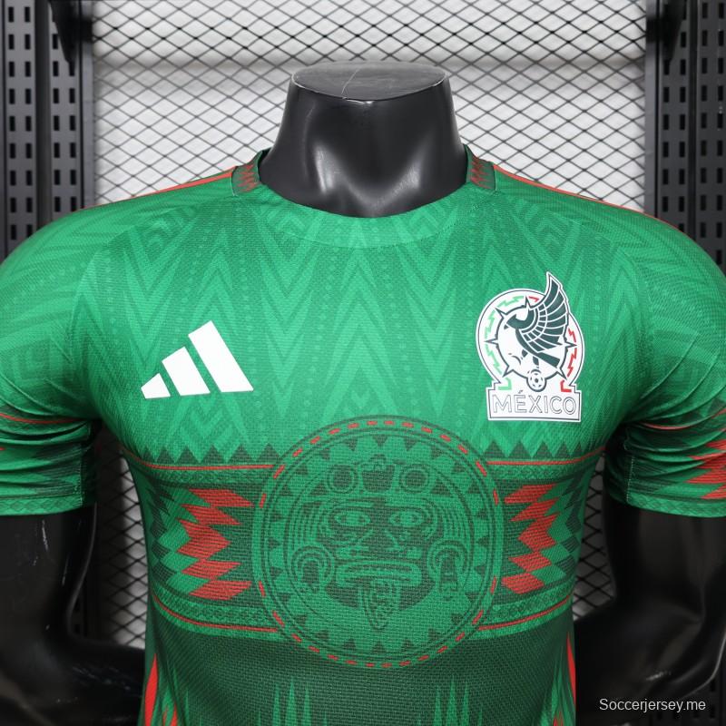 قميص الفريق الأول الخاص بالمباريات على أرضه من الإصدار الخاص "Player Version 2026 Mexico Green"