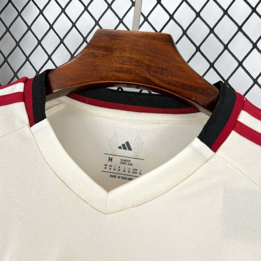 2025/25/26 قميص بأكمام طويلة أكمام طويلة ليفربول