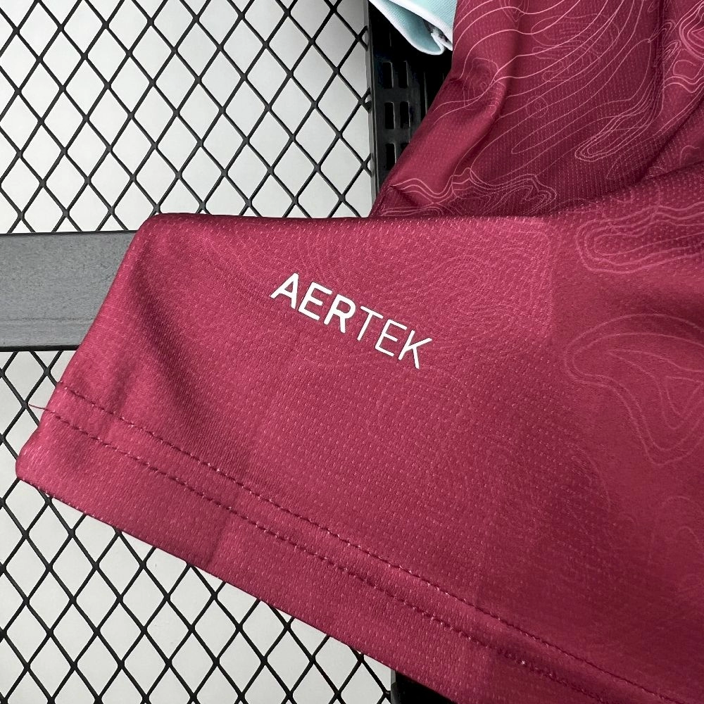 2025/26 قميص فريق بيرنلي إف سي 2025/26