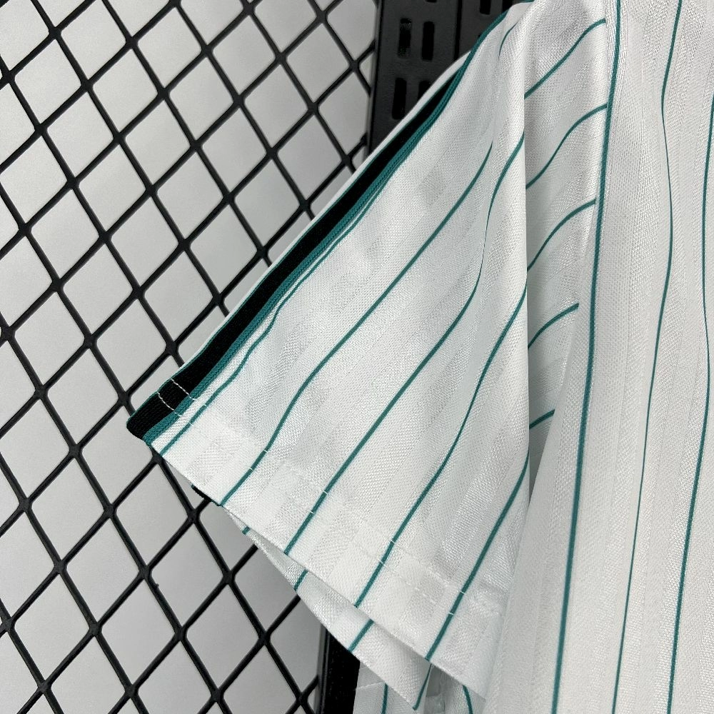 2025/25/26 قميص ليفربول أديداس أديداس أوريجينالز للرجال