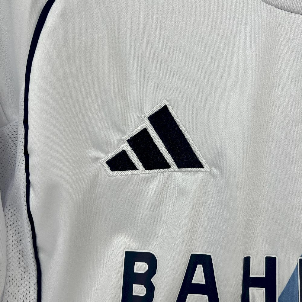 2025/25/26 قميص فريق باريس اف سي باريس للرجال خارج الملعب