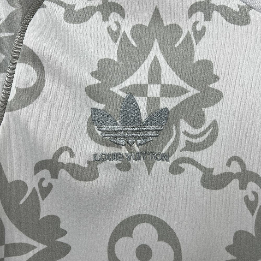 2025/26 قميص رياضي رجالي لوي فيتون بنسخة مشتركة لريال مدريد 2025/26