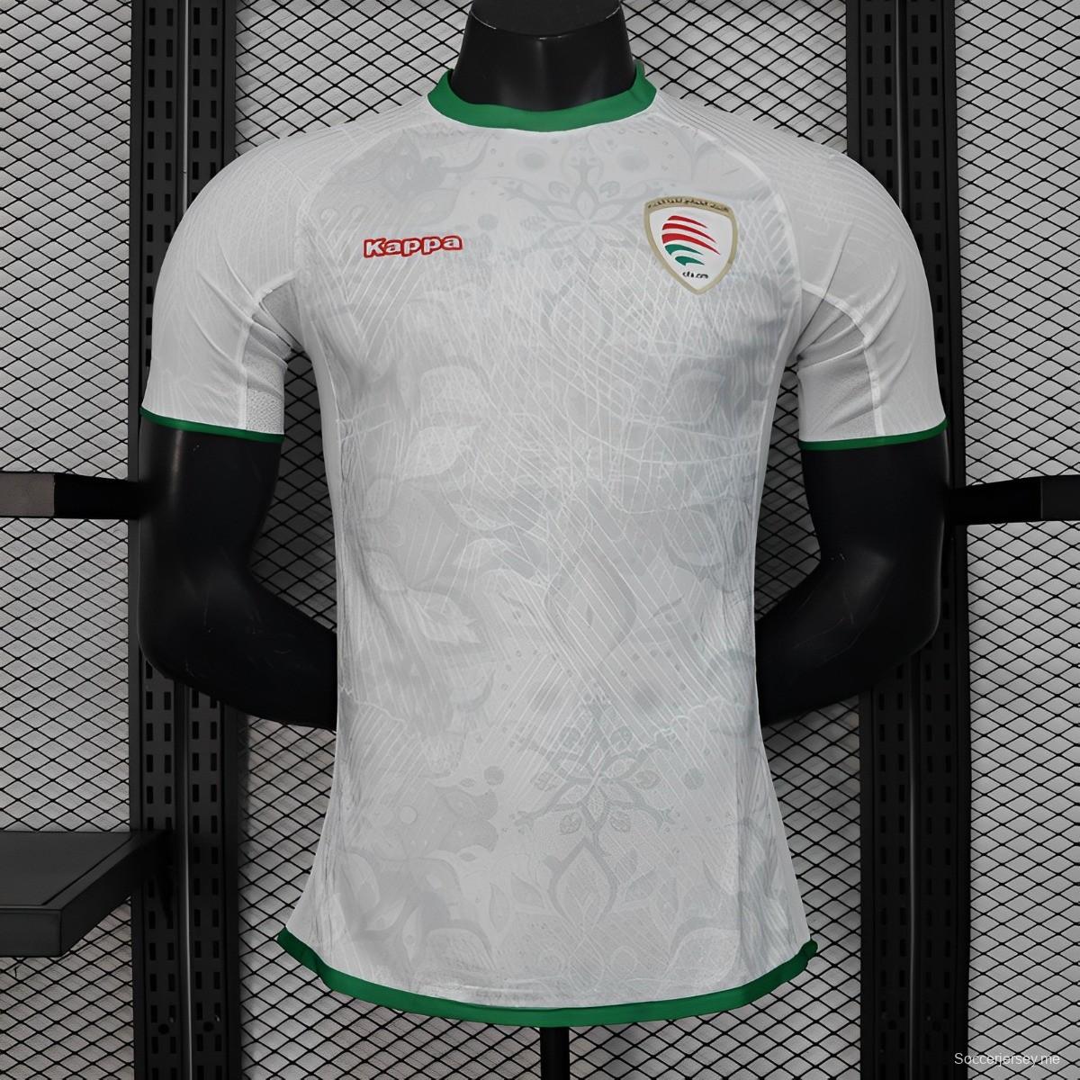 إصدار اللاعب 2024 قميص أبيض خارجي عماني 2024
