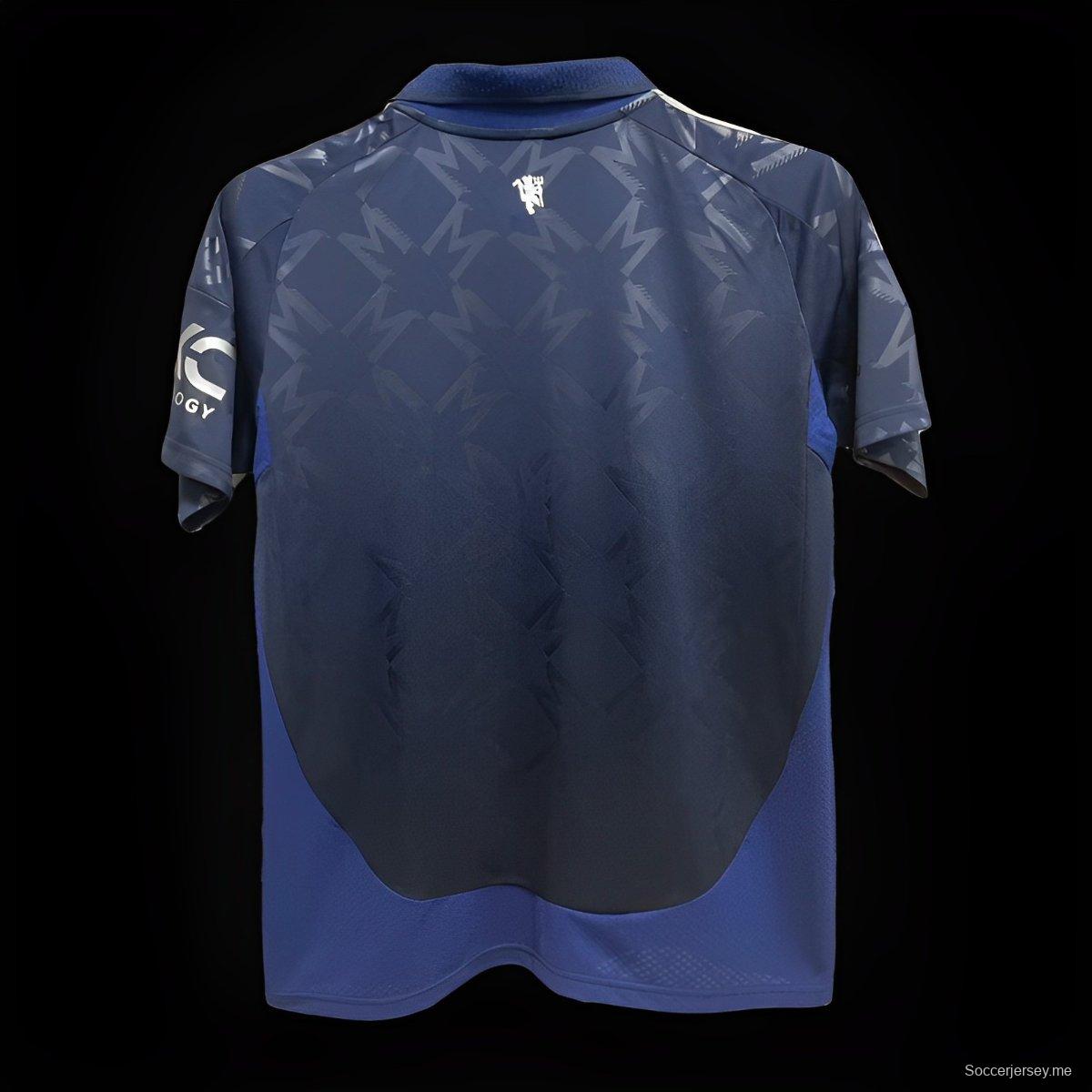 24/25 قميص مانشستر يونايتد خارجي باللون الكحلي 24/25
