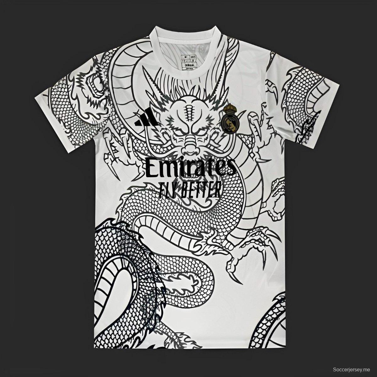 24/25 قميص خاص لريال مدريد أبيض مع تنين أسود مميز 24/25
