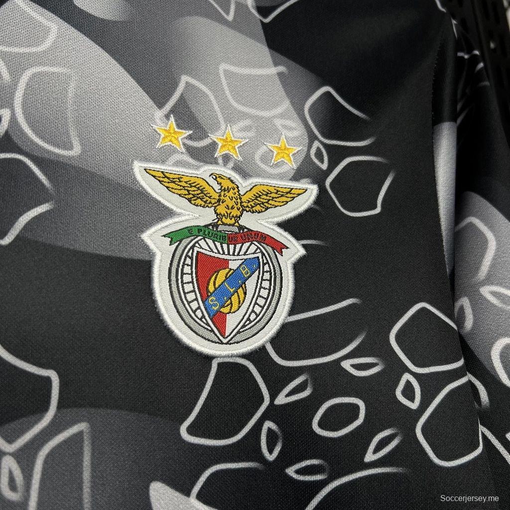 24/25 قميص بنفيكا بنفيكا أسود للتدريب قبل المباراة
