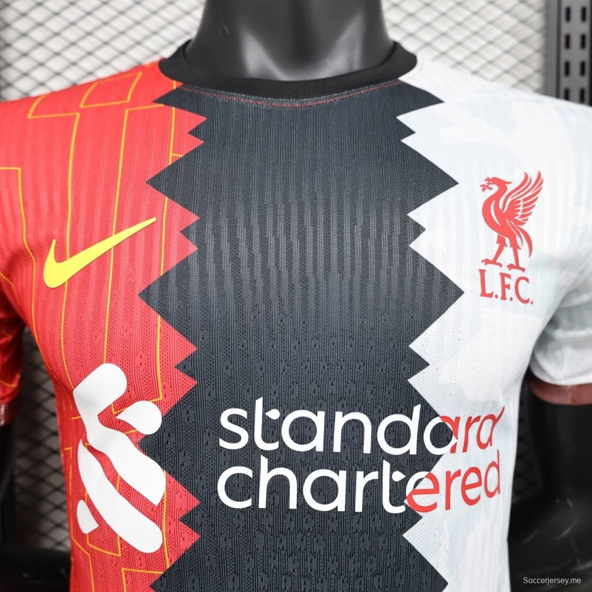 إصدار اللاعب 24/25 قميص ليفربول الخاص 24/25 إصدار أسود/أحمر/أبيض إصدار خاص لليفربول
