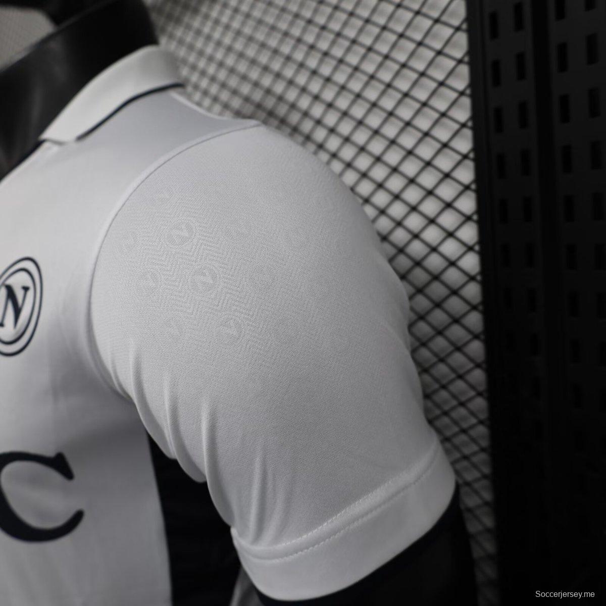 إصدار اللاعب 24/25 قميص نابولي الخارجي 24/25
