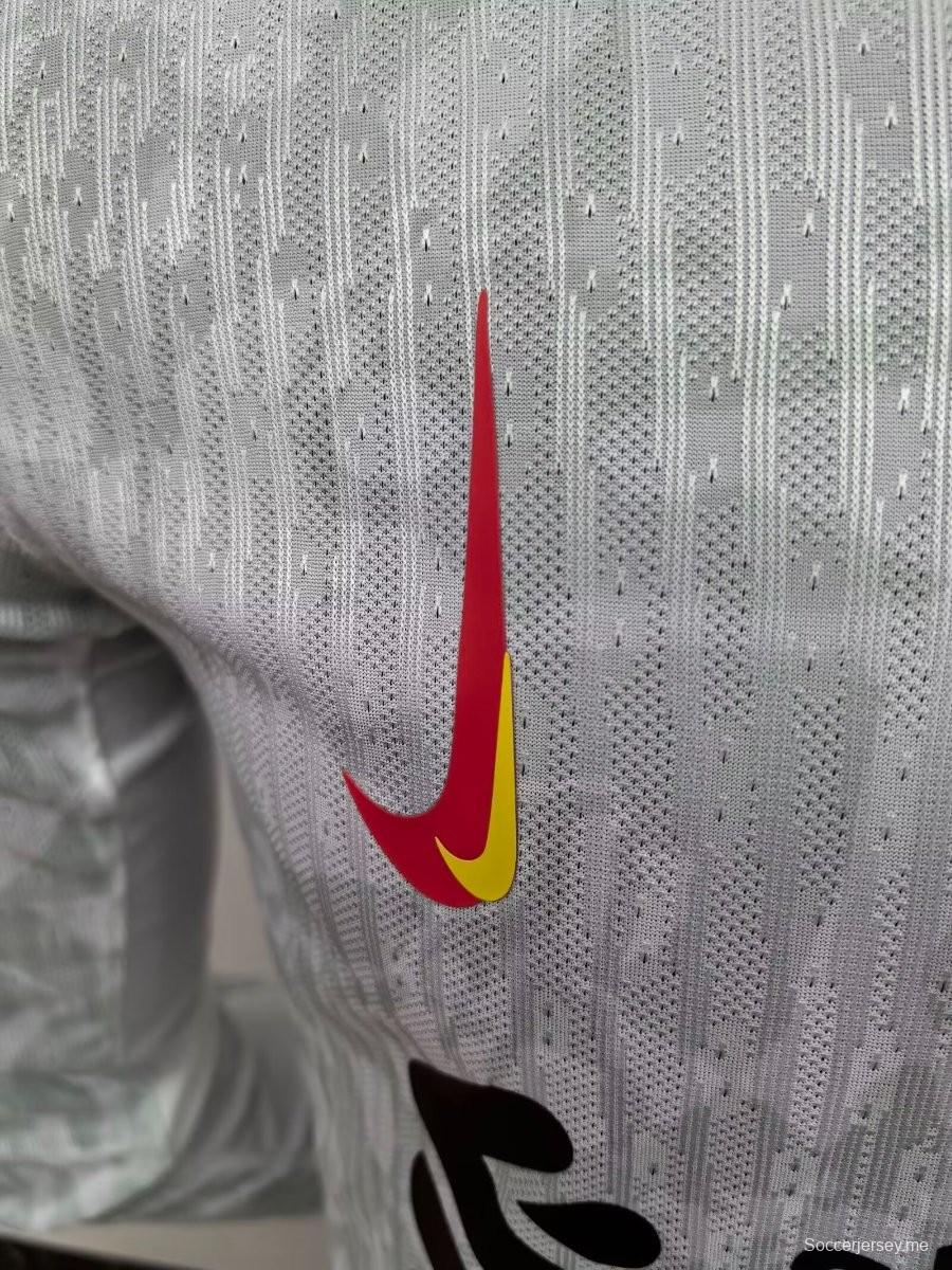 إصدار اللاعب 24/25 ليفربول الثالث بأكمام طويلة الأكمام جيريزي ليفربول الثالث