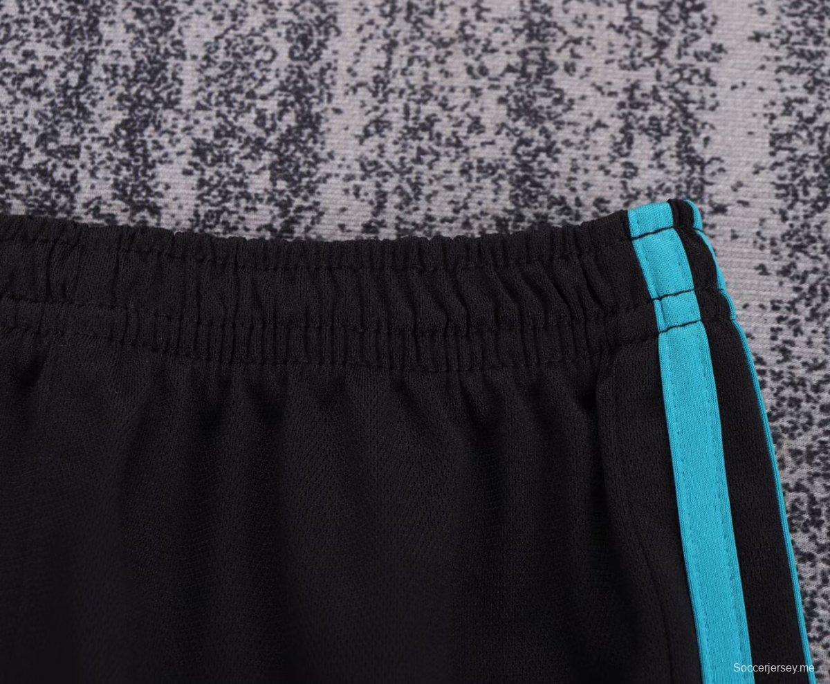 قميص ريترو كيدز 17/18 ريال مدريد اوايي أسود اللون أسود اللون