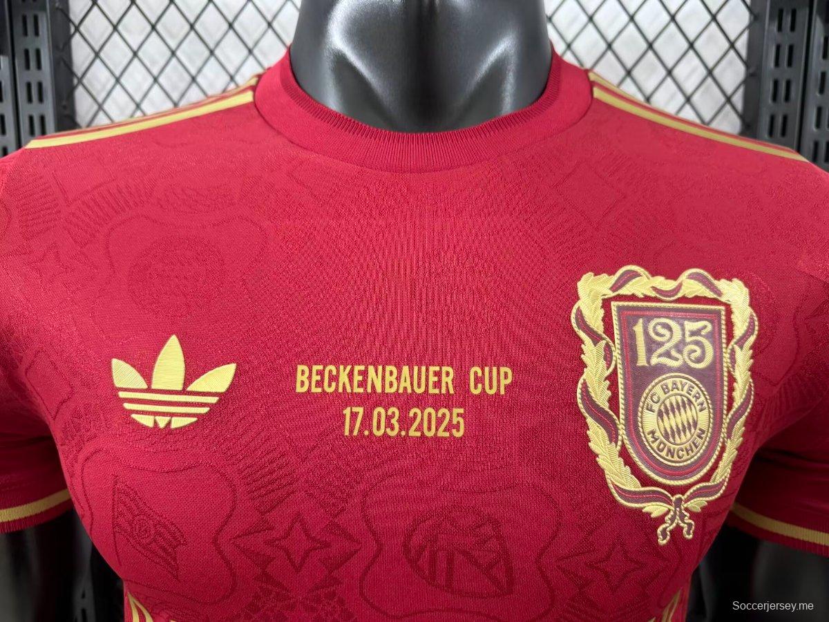 إصدار اللاعب 2024/25 قميص بيكنباور للذكرى 125 لتأسيس بايرن ميونيخ 2024/25