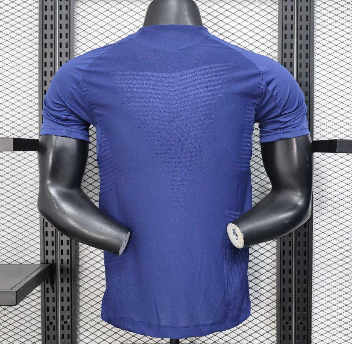 إصدار اللاعبين 25/26 قميص مانشستر يونايتد الأزرق الخاص 25/26