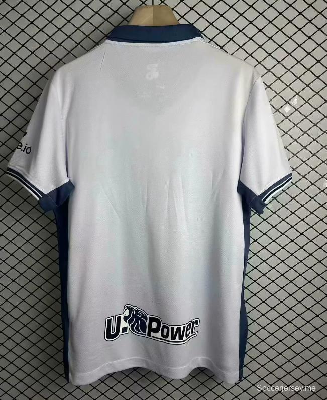 24/25 قميص فالنتينو روسي الخاص بإنتر ميلان 24/25 خارج الديار