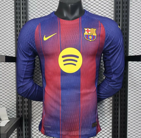 نسخة اللاعب 25/26 قميص بأكمام طويلة الأكمام من برشلونة