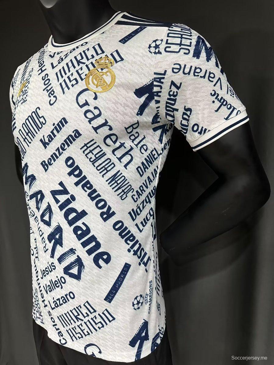 إصدار اللاعب 25/26 قميص ريال مدريد أبيض بنقشة أسماء اللاعبين الأسطوريين