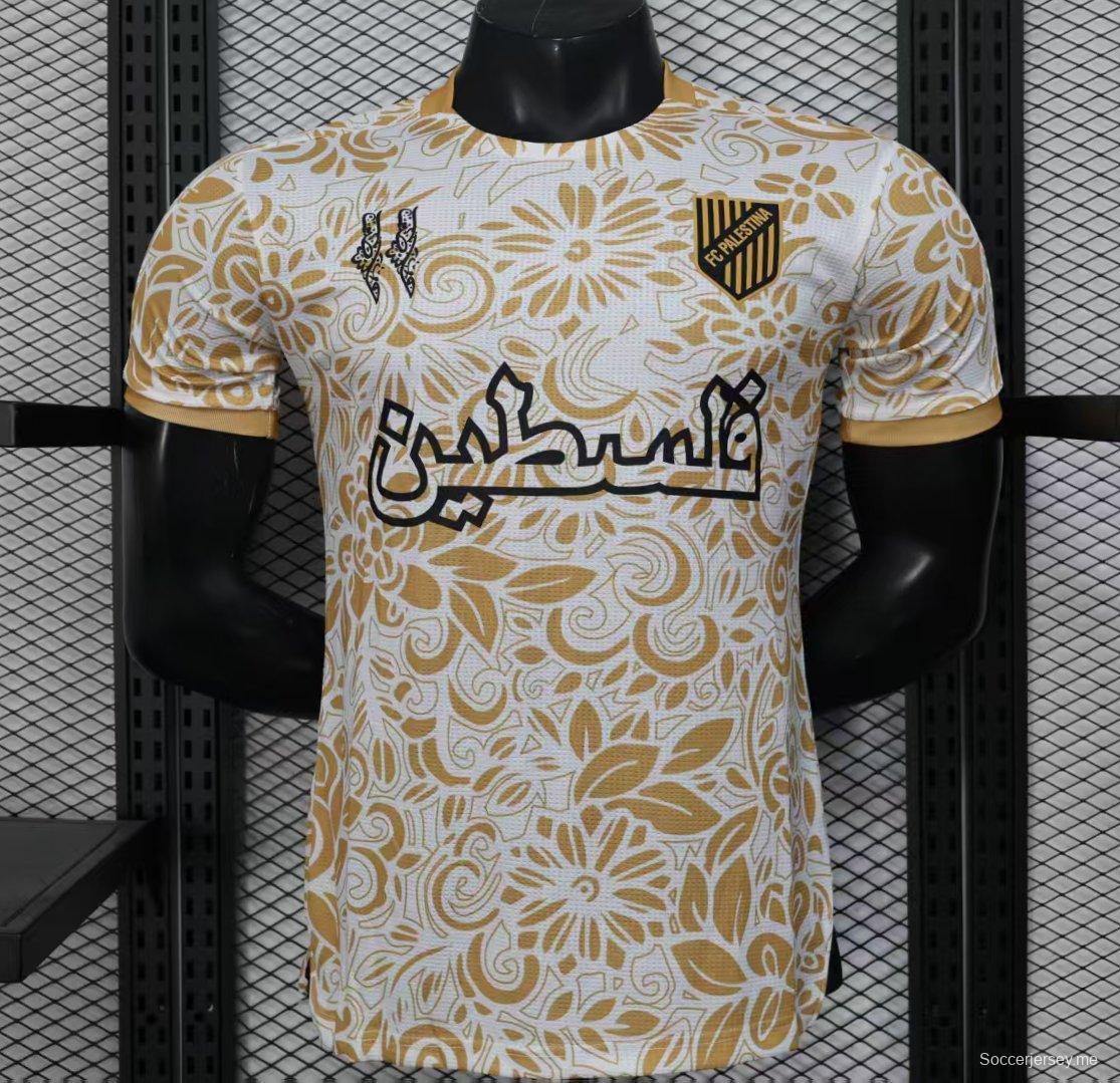 نسخة اللاعب 25/26 قميص أبيض بنقشة زهور ذهبية اللون أبيض بنقشة زهور ذهبية