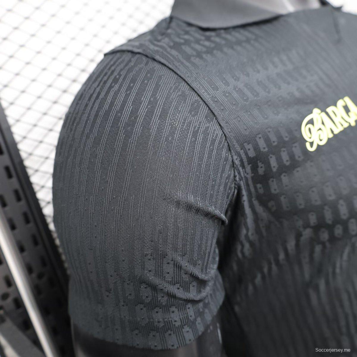 إصدار اللاعب 25/26 قميص نادي برشلونة باللون الأسود مع 304 راعي