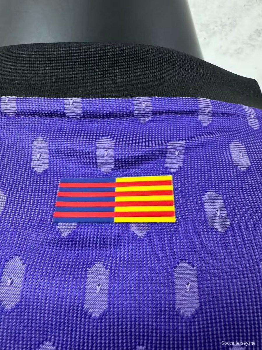 إصدار اللاعب 25/26 قميص برشلونة مامبا آواي مامبا البنفسجي