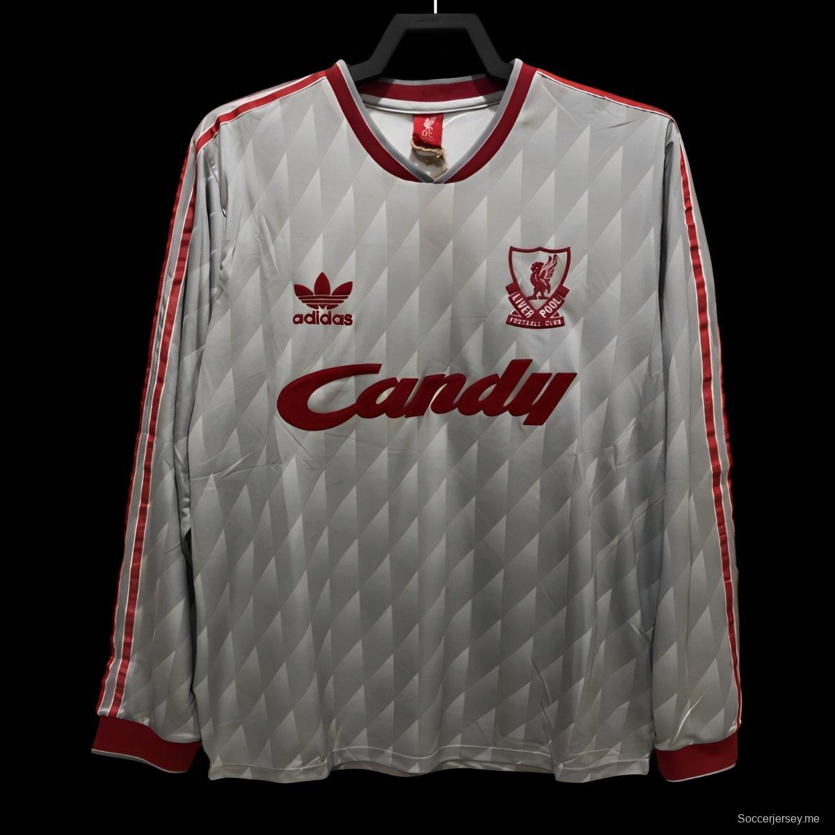 قميص كرة قدم ريترو 89/91 بأكمام طويلة لليفربول خارج ملعبه
