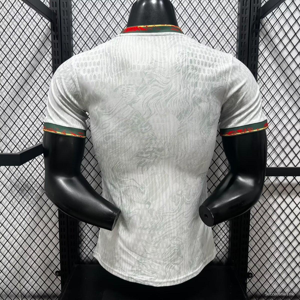 قميص اللاعب النموذجي الأبيض للمنتخب البرتغالي، الإصدار 2026