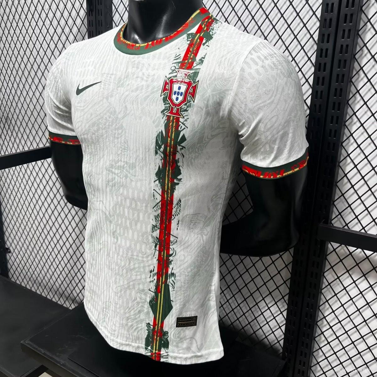 قميص اللاعب النموذجي الأبيض للمنتخب البرتغالي، الإصدار 2026