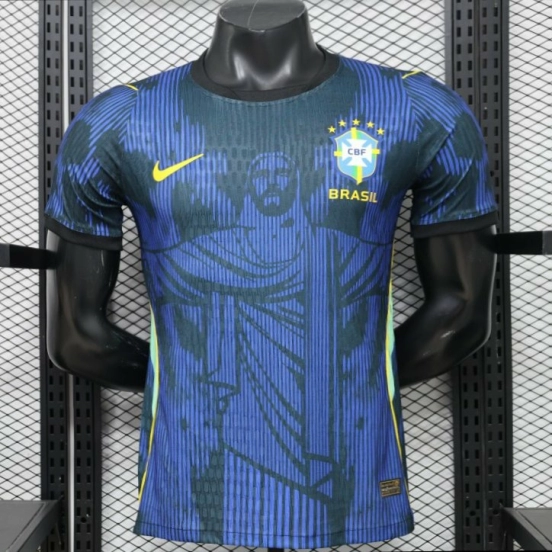 قميص اللاعب الإصدار 2026 باللون الأزرق الداكن الخاص بالمنتخب البرازيلي  الإصدار الخاص للعب خارج أرضه
