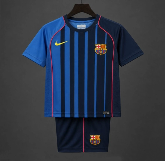 قميص برشلونة للعب خارج أرضه لموسم 2004/2005
