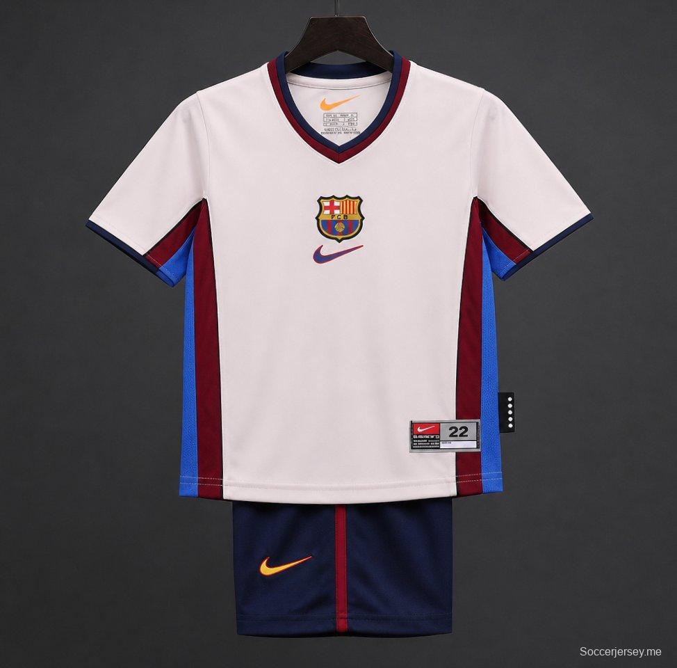 قميص برشلونة للعب خارج أرضه من موسم 98/99